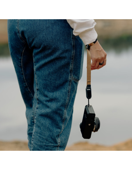 Peak Design Cuff Coyote v3