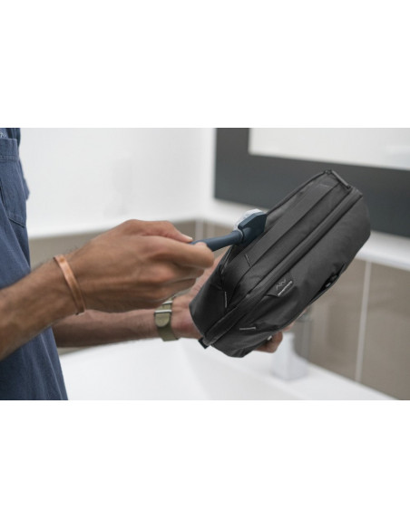 Kosmetyczka Travel Line Peak Design Wash Pouch Black - czarny