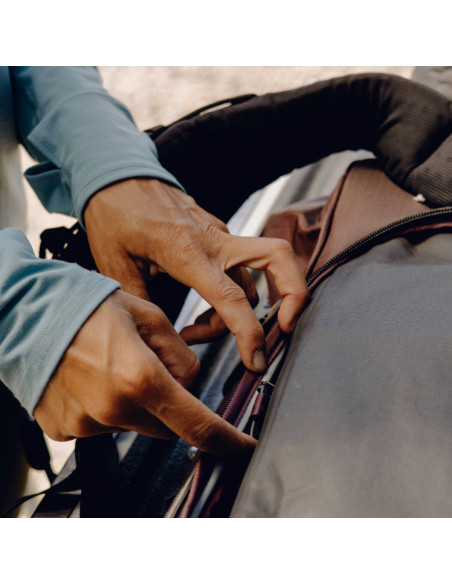 Plecak Outdoor Peak Design Backpack 45L Ciemny Fiolet