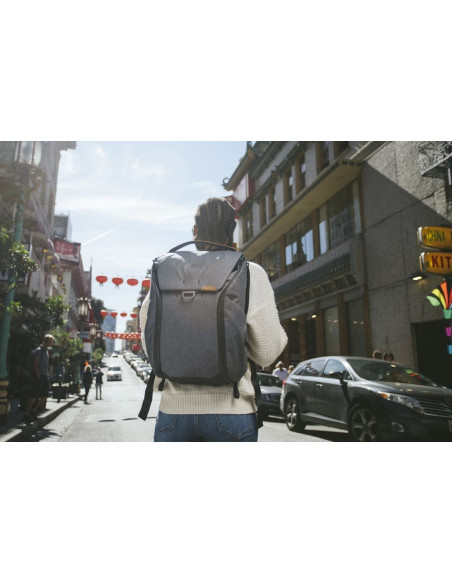 PEAK DESIGN Everyday Backpack 20L v2 - Charcoal