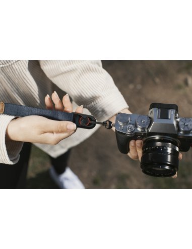 Peak Design Leash Midnight v3