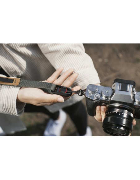 Peak Design Leash Sage v3